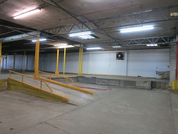 Commercial Buildings & Land: 2000 North Main Street, Hazard, KY 41701